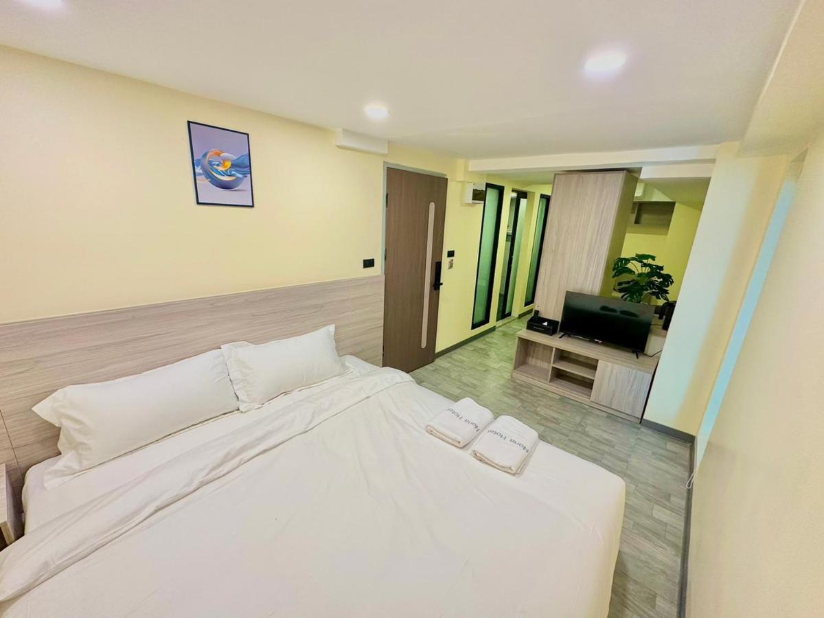 Nona Hotel, Bangkok Makkaszan Kültér fotó