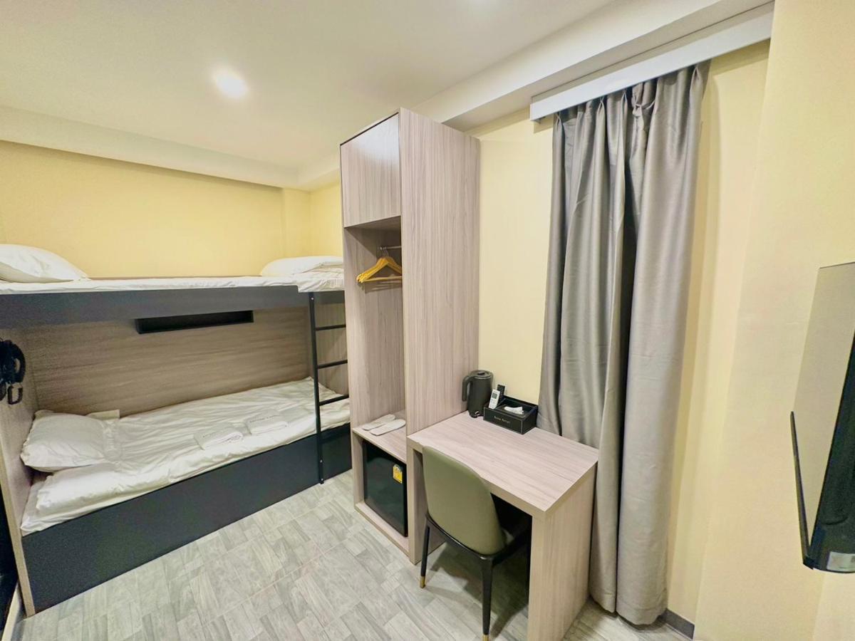 Nona Hotel, Bangkok Makkaszan Kültér fotó